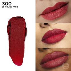 Colour Riche Blurred Matte Lipstick for Hydration and Minimized Lip Lines