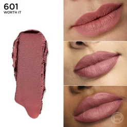 Colour Riche Blurred Matte Lipstick for Hydration and Minimized Lip Lines