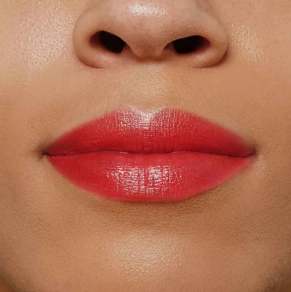 Colour Riche Satin Lipstick for Luxurious Hydration and Color
