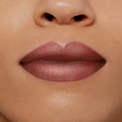 Colour Riche Satin Lipstick for Luxurious Hydration and Color