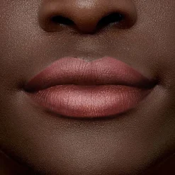 Colour Riche Satin Lipstick for Luxurious Hydration and Color