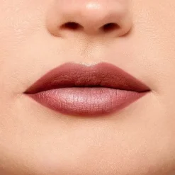Colour Riche Satin Lipstick for Luxurious Hydration and Color