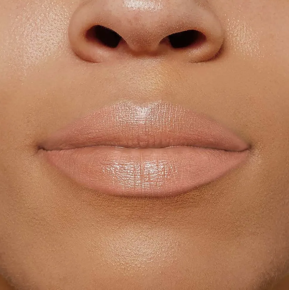 Colour Riche Satin Lipstick for Luxurious Hydration and Color