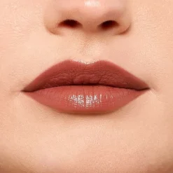 Colour Riche Satin Lipstick for Luxurious Hydration and Color