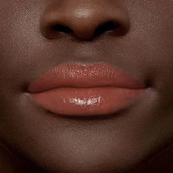 Colour Riche Satin Lipstick for Luxurious Hydration and Color
