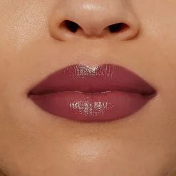 Colour Riche Satin Lipstick for Luxurious Hydration and Color