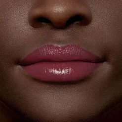 Colour Riche Satin Lipstick for Luxurious Hydration and Color