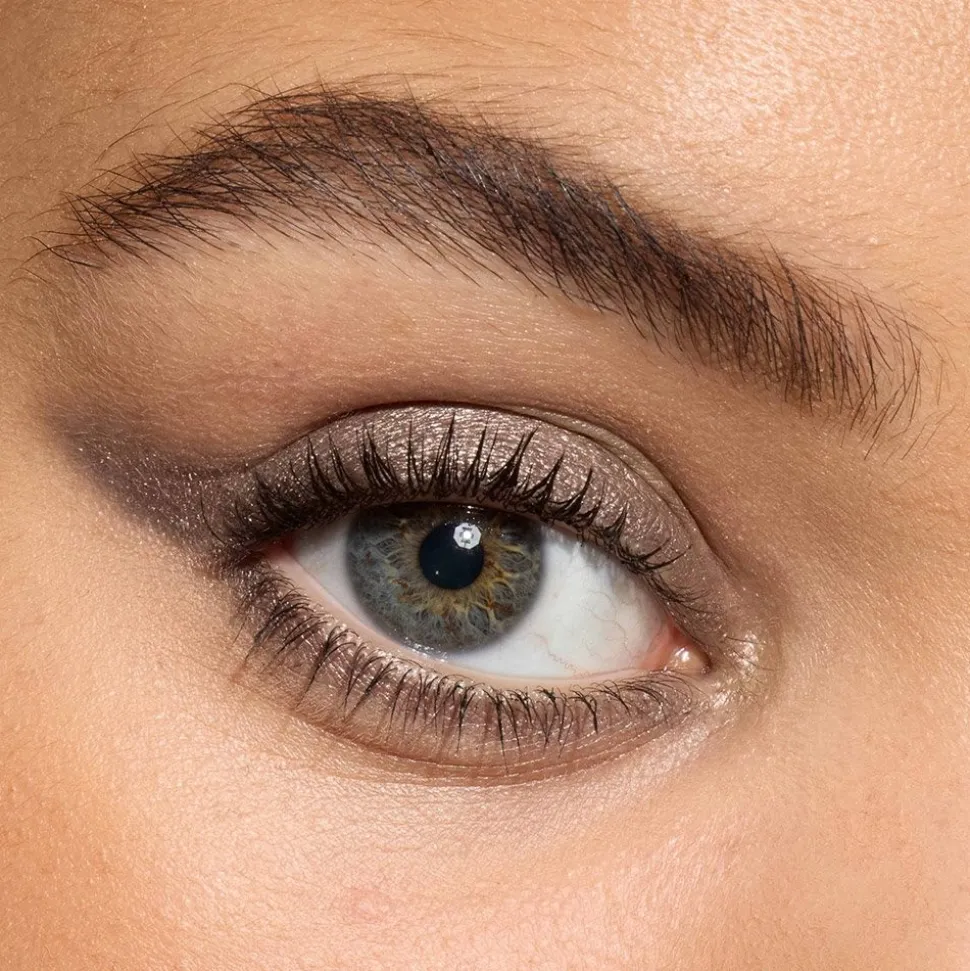 Le Shadow Stick Metallic Eyeshadow for Rich, Creamy Color
