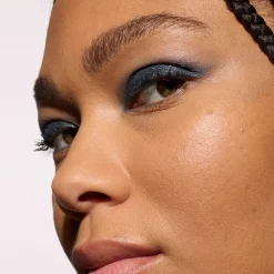 Le Shadow Stick Metallic Eyeshadow for Rich, Creamy Color