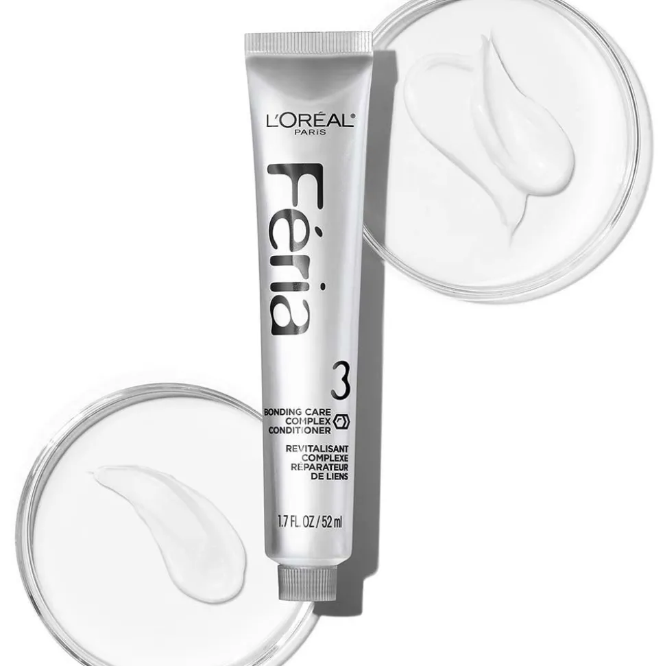Multi-Faceted Shimmering Permanent Hair Color with Deep Conditioning