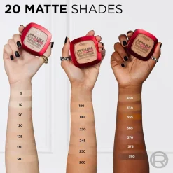 Up to 24H Fresh Wear Foundation in a Powder
