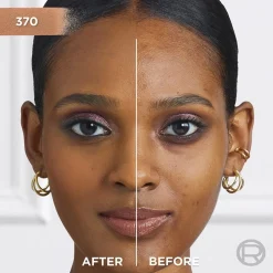 Up to 24H Fresh Wear Foundation in a Powder