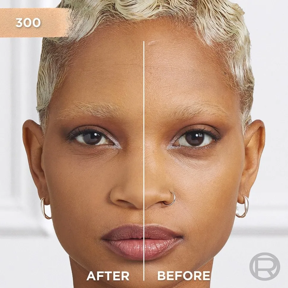 Up to 24H Fresh Wear Foundation in a Powder