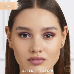 Up to 24H Fresh Wear Foundation in a Powder