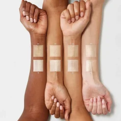 Up to 24HR Highlighter Longwear Powder