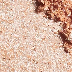 Up to 24HR Highlighter Longwear Powder