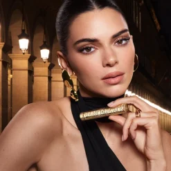 Voluminous Panorama Washable Mascara for Corner to Corner Volume
